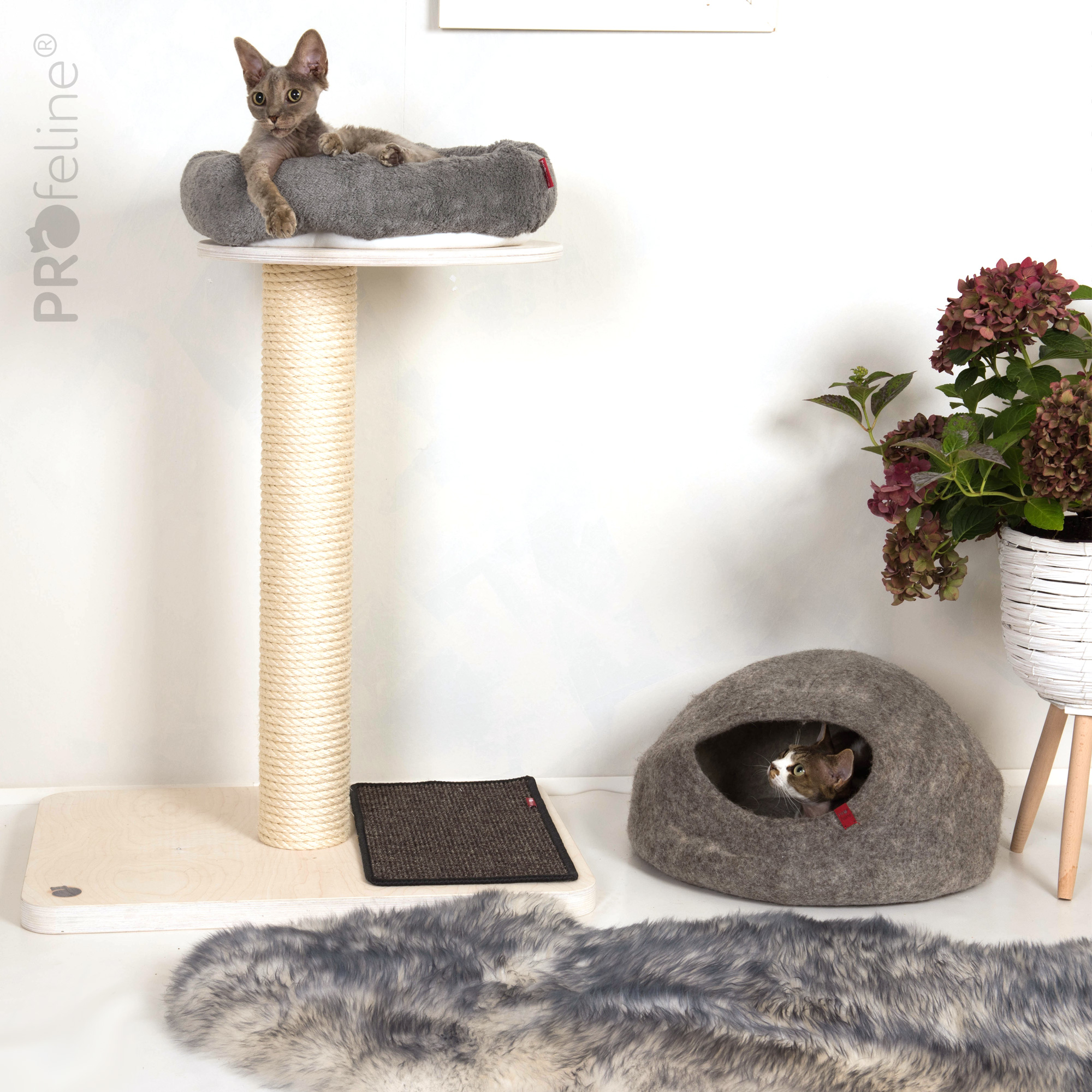 Cat Cave Woolly Grey / Grau Katzenzimmer Kratzbaum grau